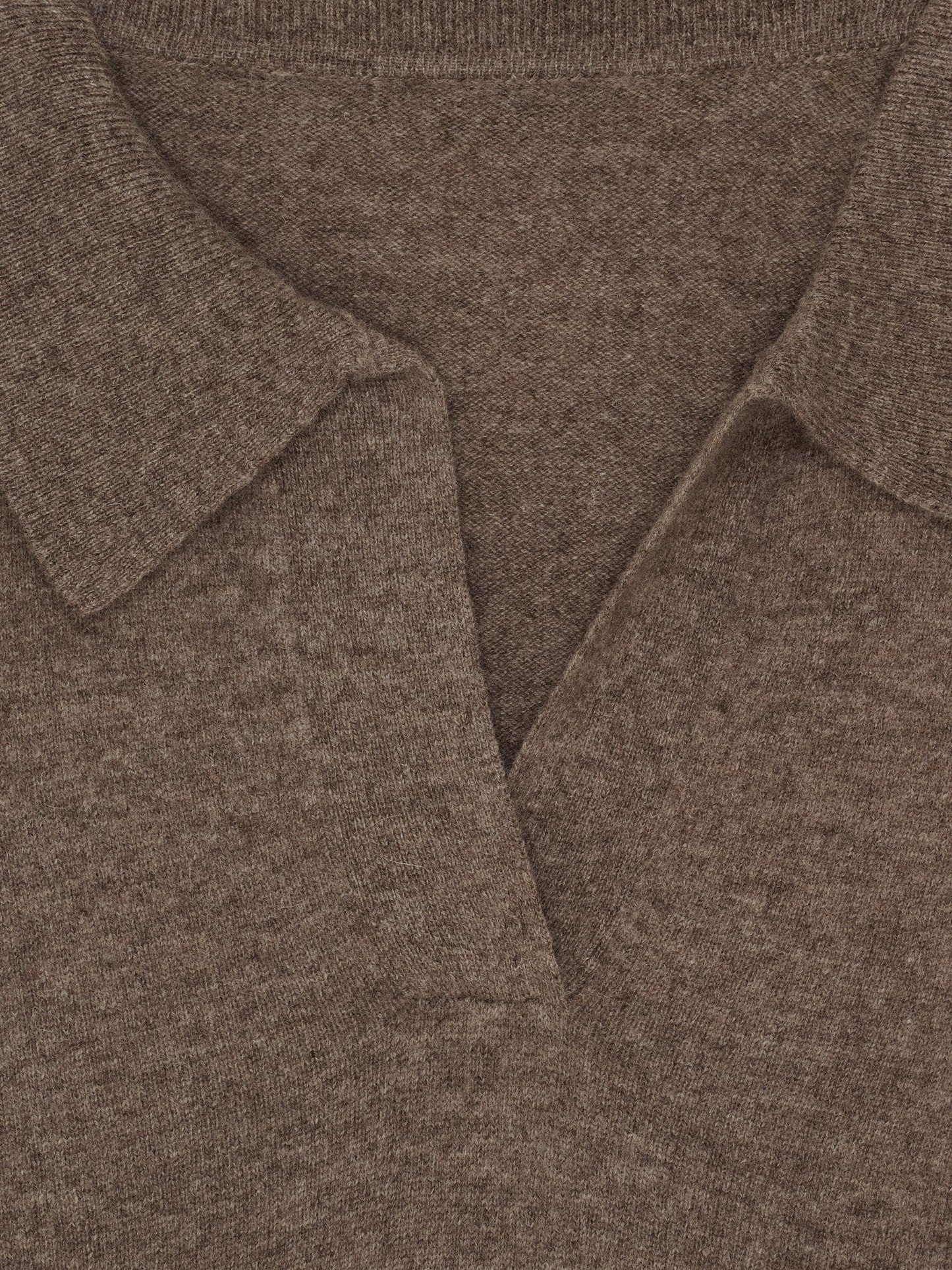 Cashmere Blend Open - Neck Polo brown - La Rue Copenhagen