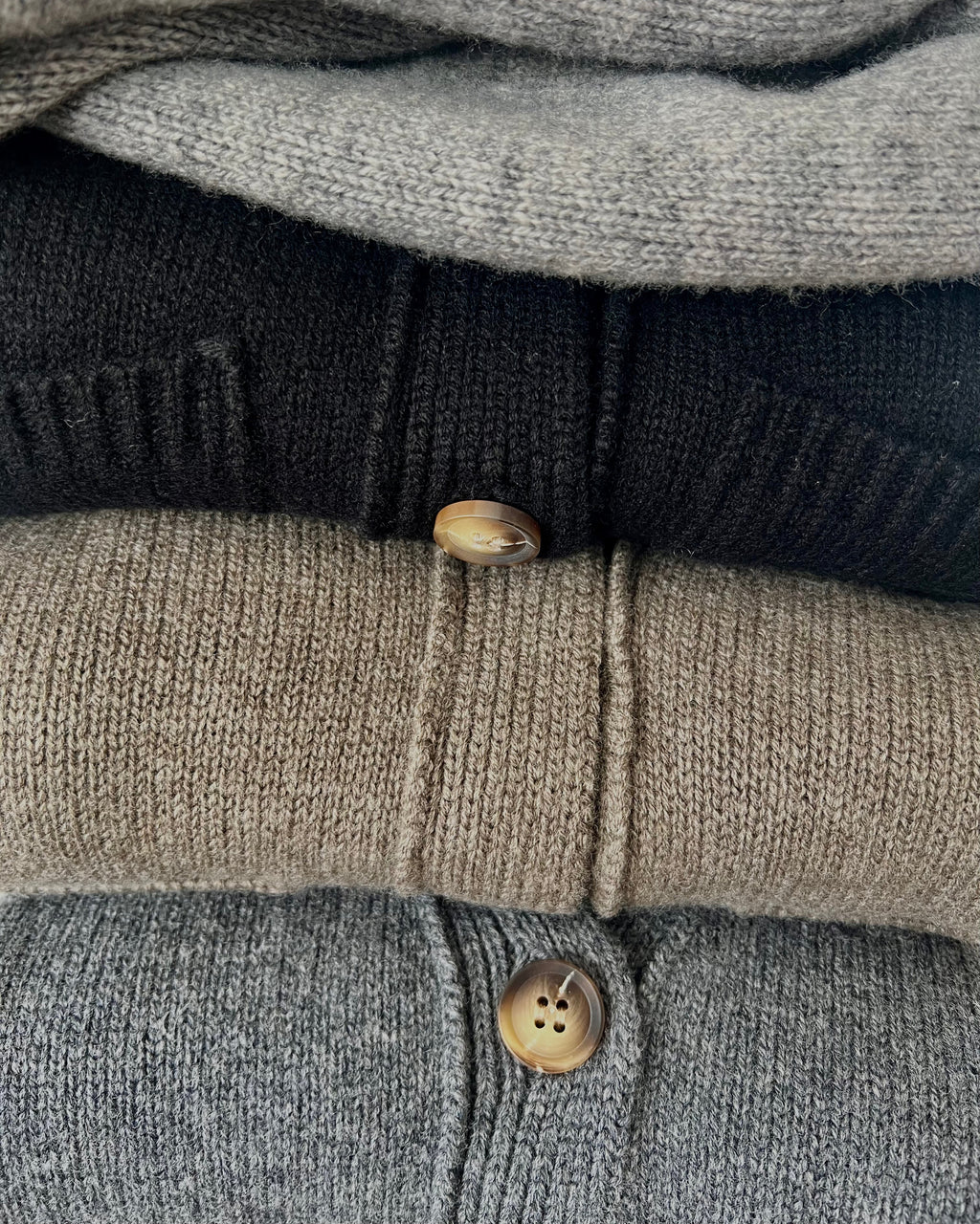 Luka Cardigan in Merino Wool