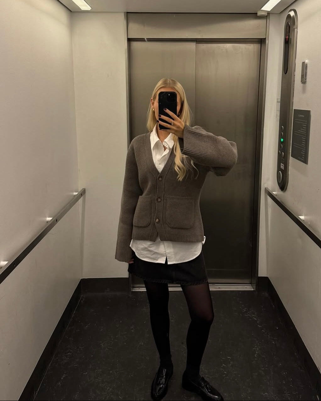 Luka Cardigan in Merino Wool