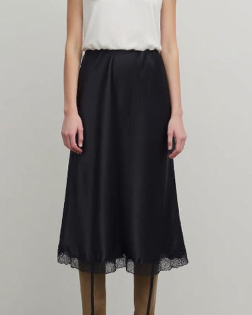 Augusta Skirt in Silk Lace